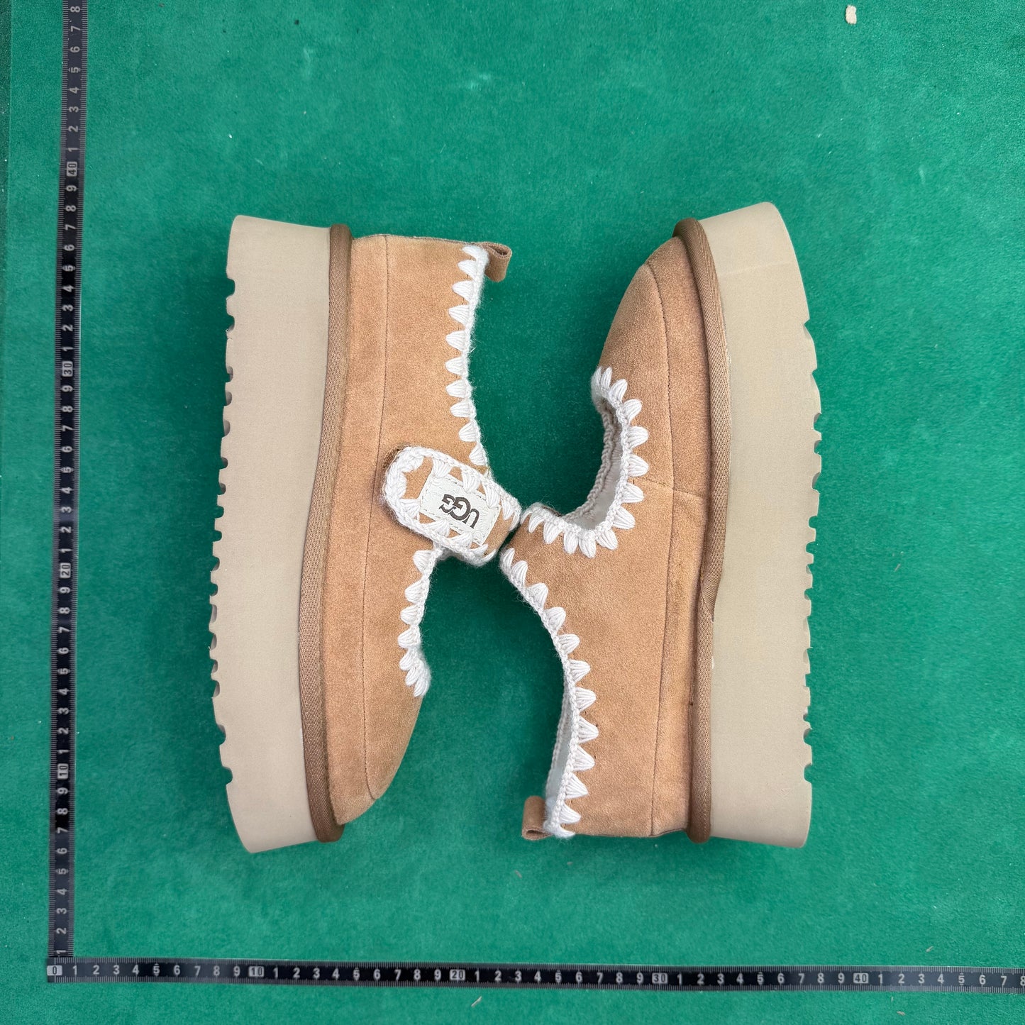 TT UGG