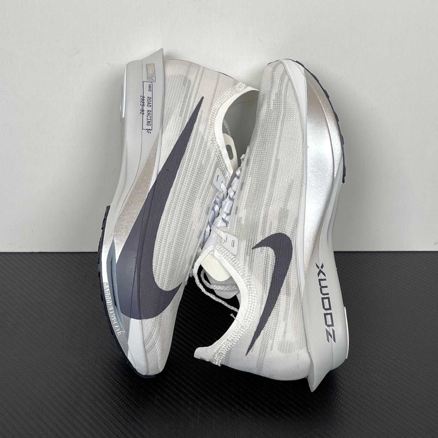 Streakfly 2 White/Black