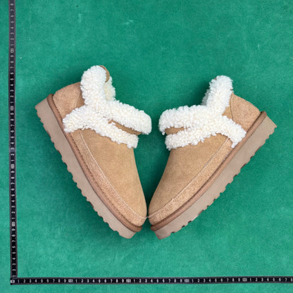 TT UGG