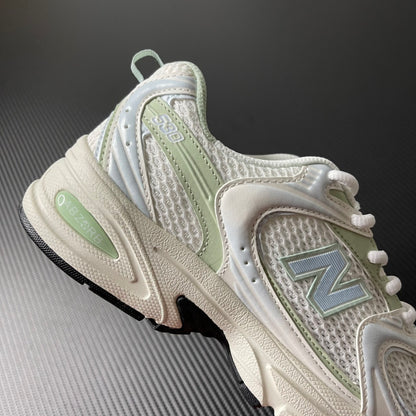 530 White Green