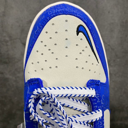 Dunk SB in the Racer Blue and Coconut