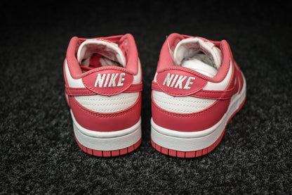 Dunk SP Archeo Pink