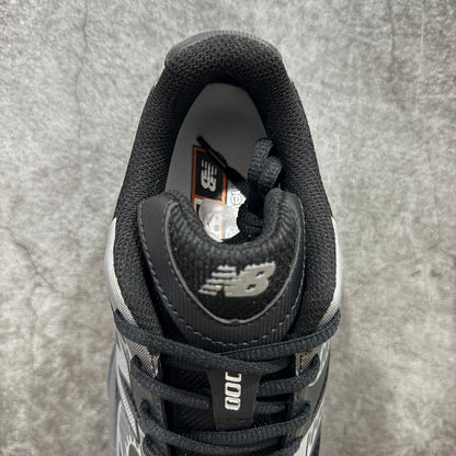 2000 Black and Silver