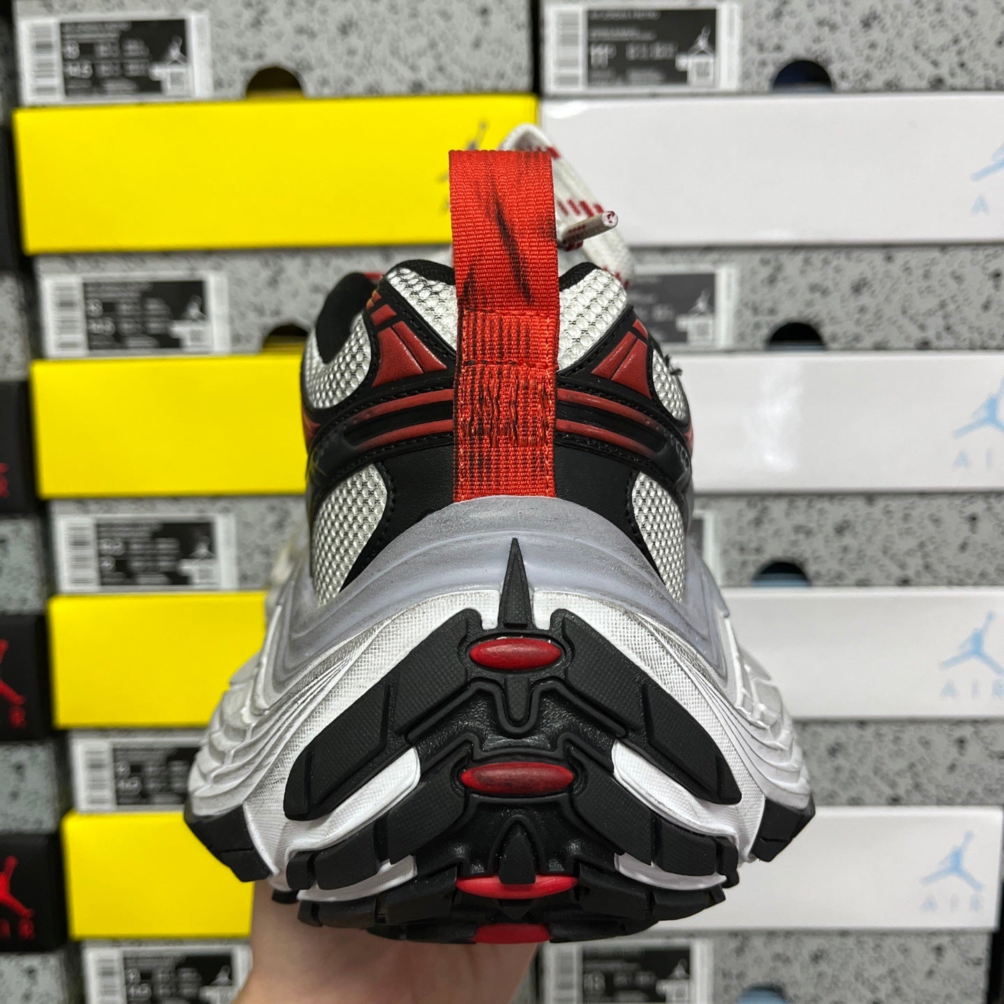 BLG 10XL White/Red/Black