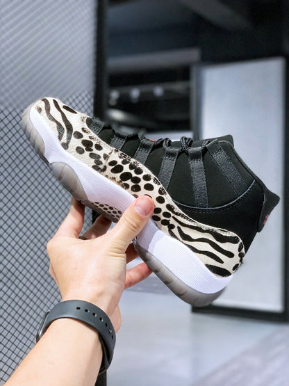 AJ11 High Cow