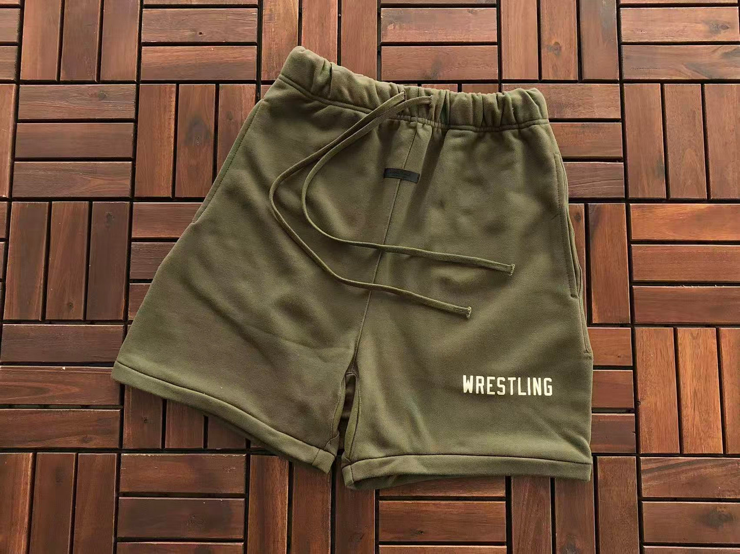 Conjuntos Essentials