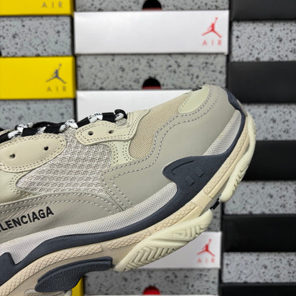 BLG Triple S Vanilla