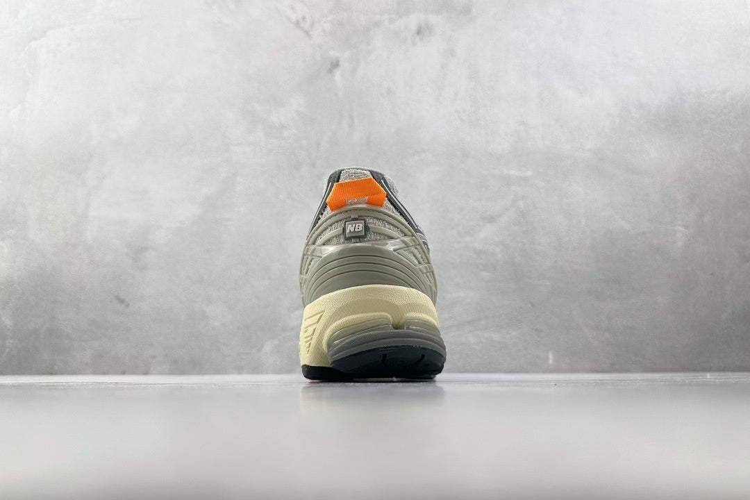 1906 Concrete Ember