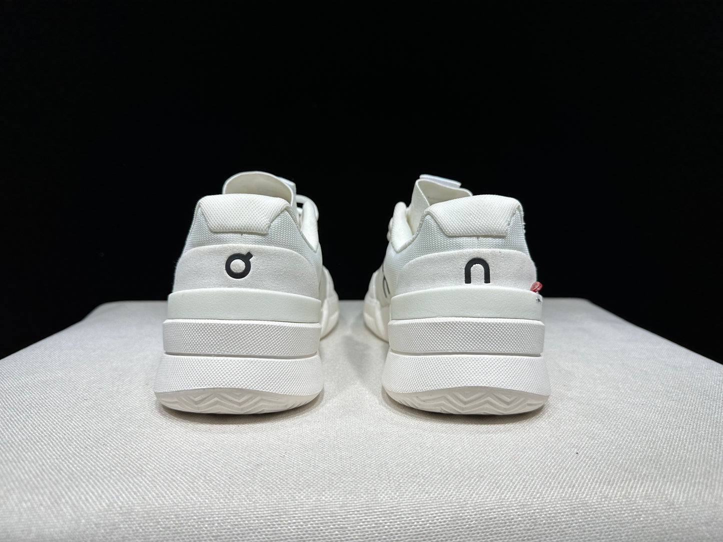 The Roger Pro 2 White Sky Blue