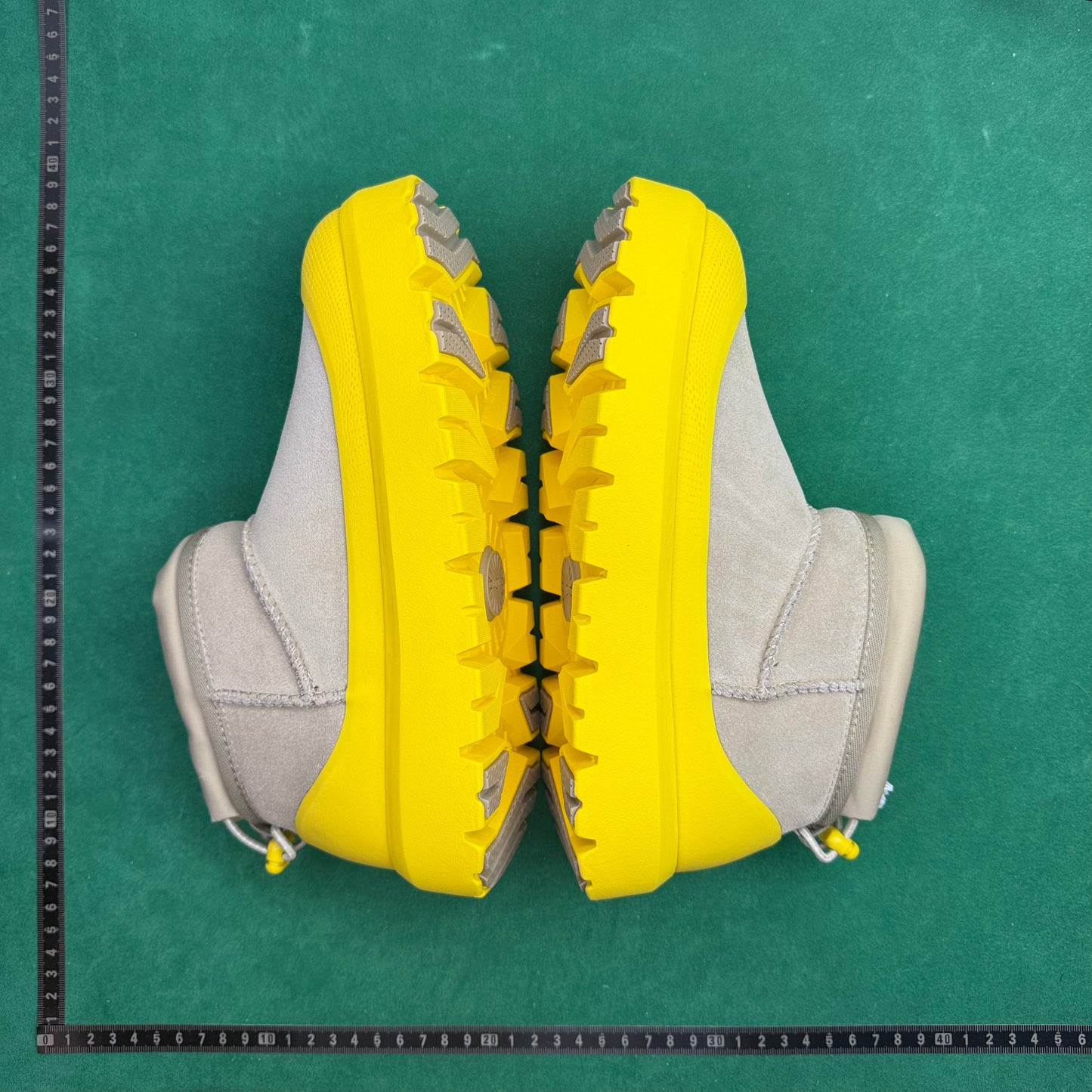 TT UGG CL ULTRA MINI WEATHER