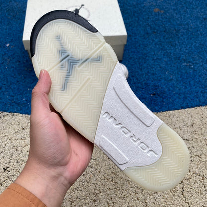 AJ 5 Sail
