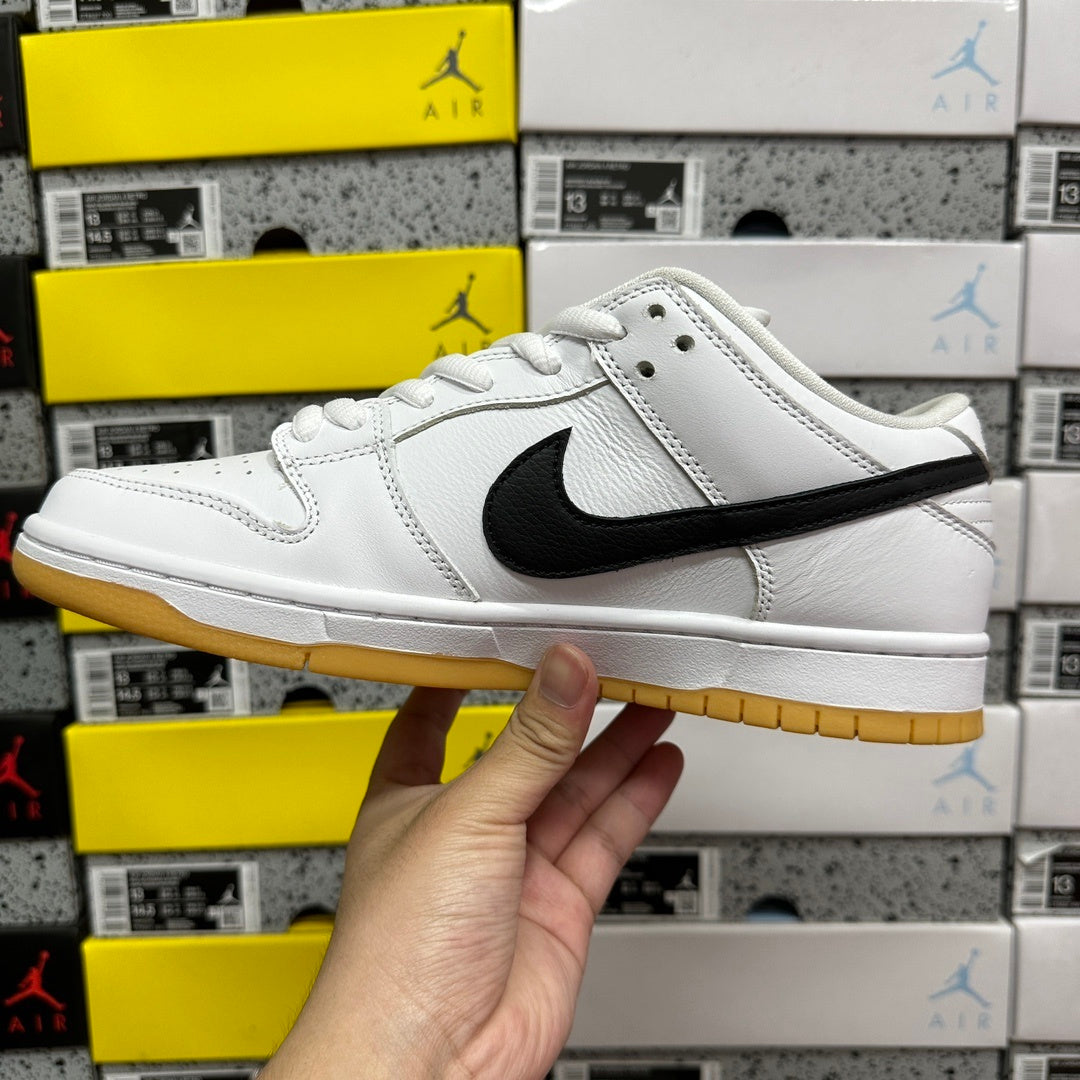 Dunk SB White Gum