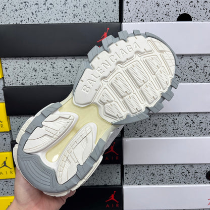 BLG Track White Grey