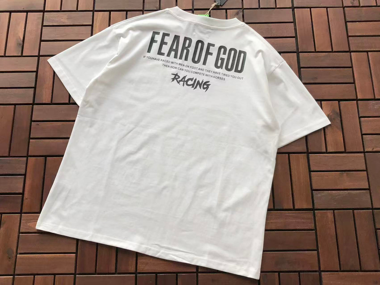 T-Shirt ESSENT