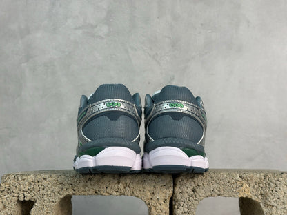 Gel-Cumulus Green and Silver