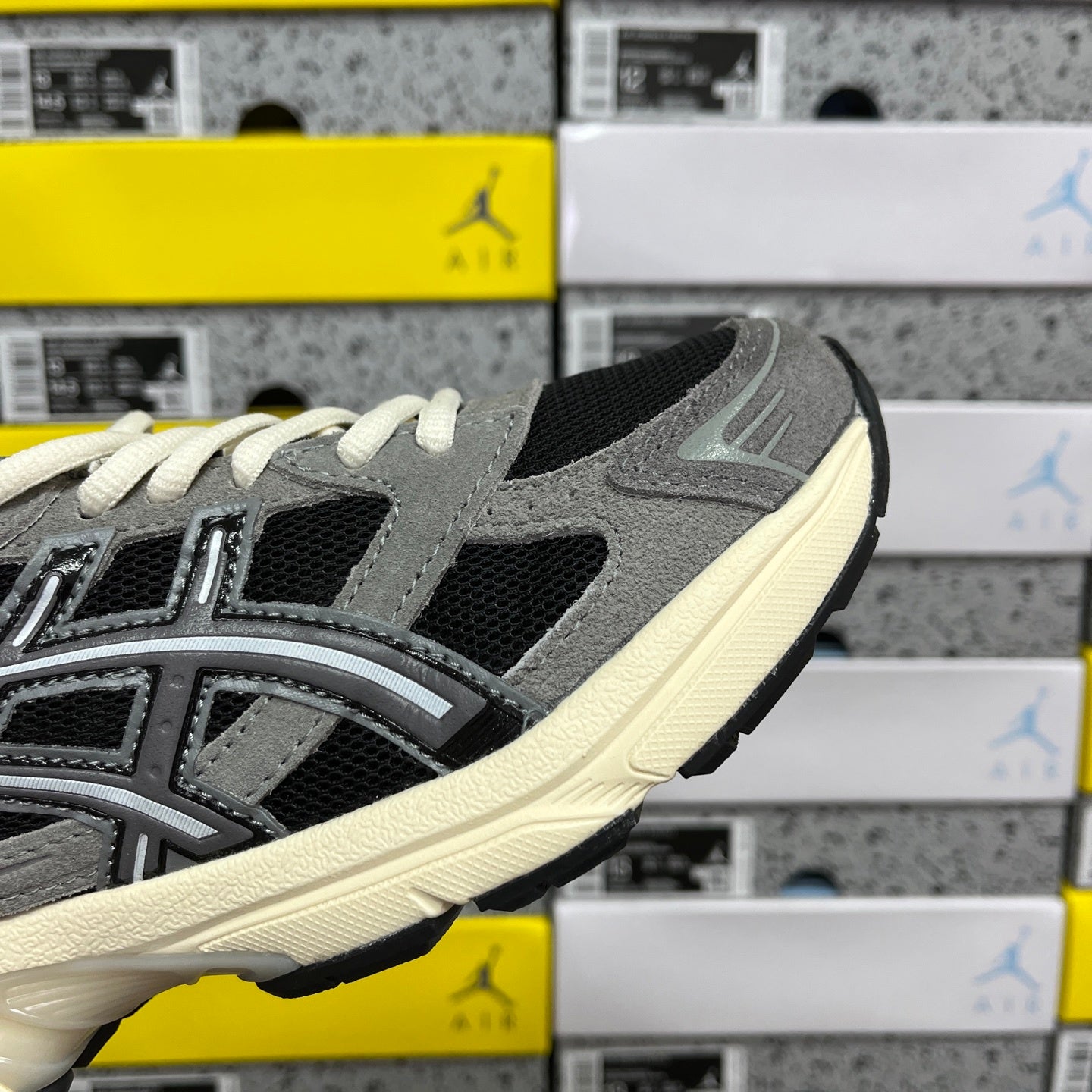 Gel-1130 Black/ Carbon