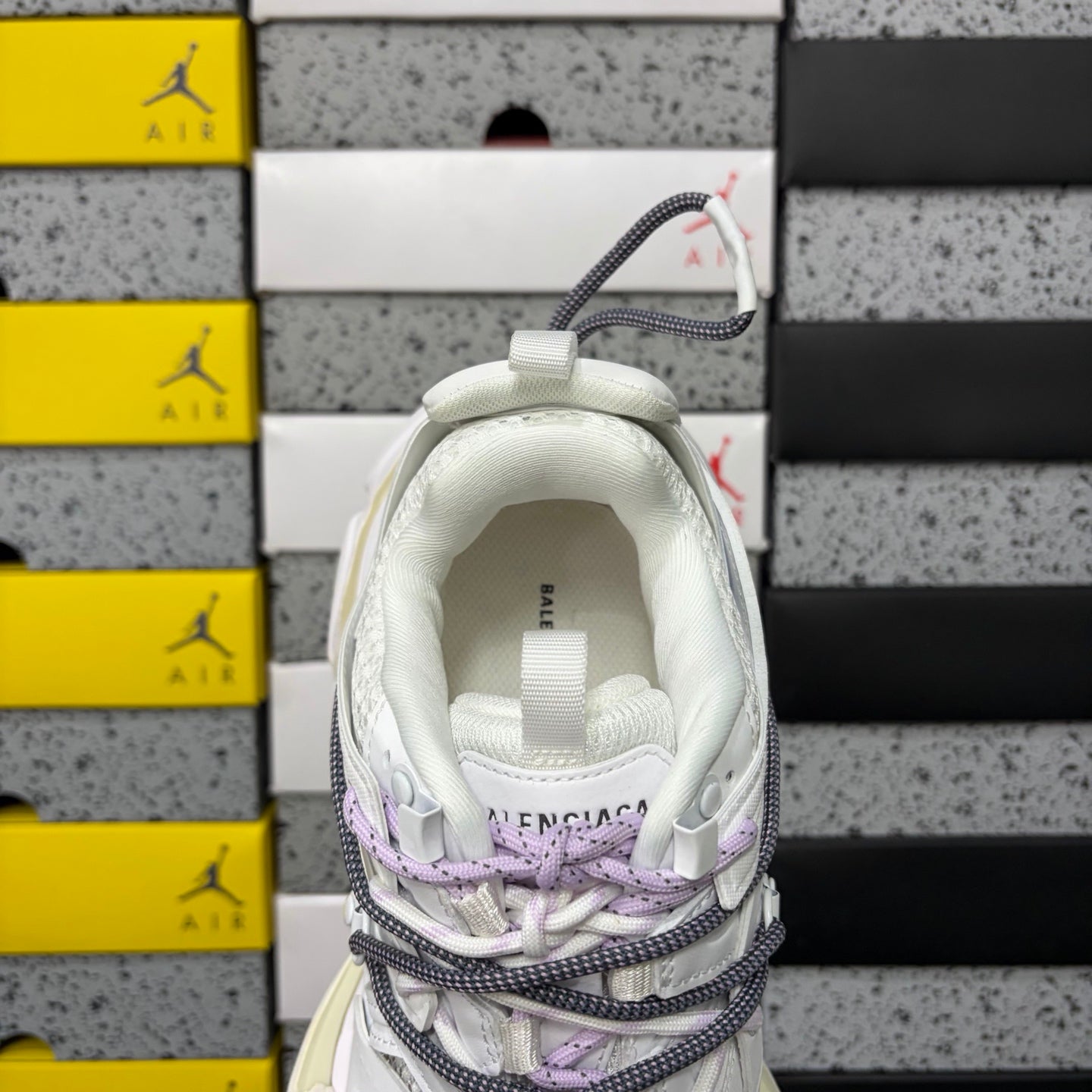 BLG Track Trail Laces White