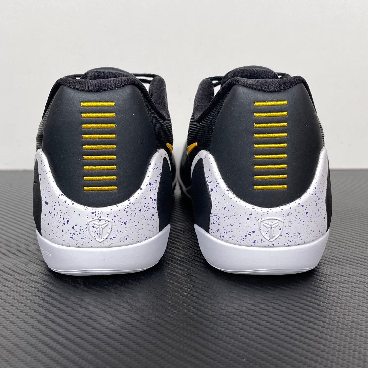 KB9 Lakers Away