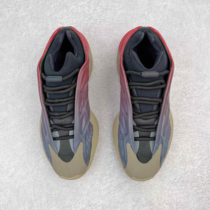 700 V3 Fade Carbon