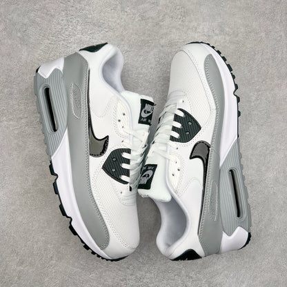 90 Wolf Grey