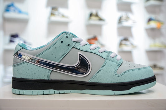 Dunk SB Aqua Blue Lobster
