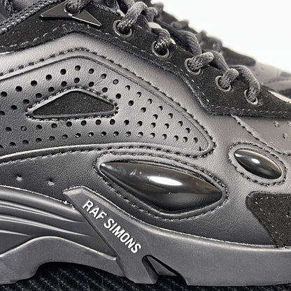 Cylon-21 All Black