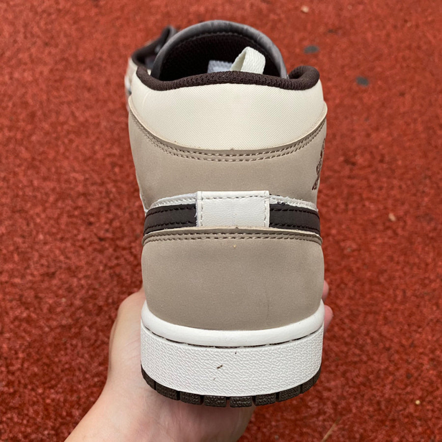 AJ1 MID Desert Sail