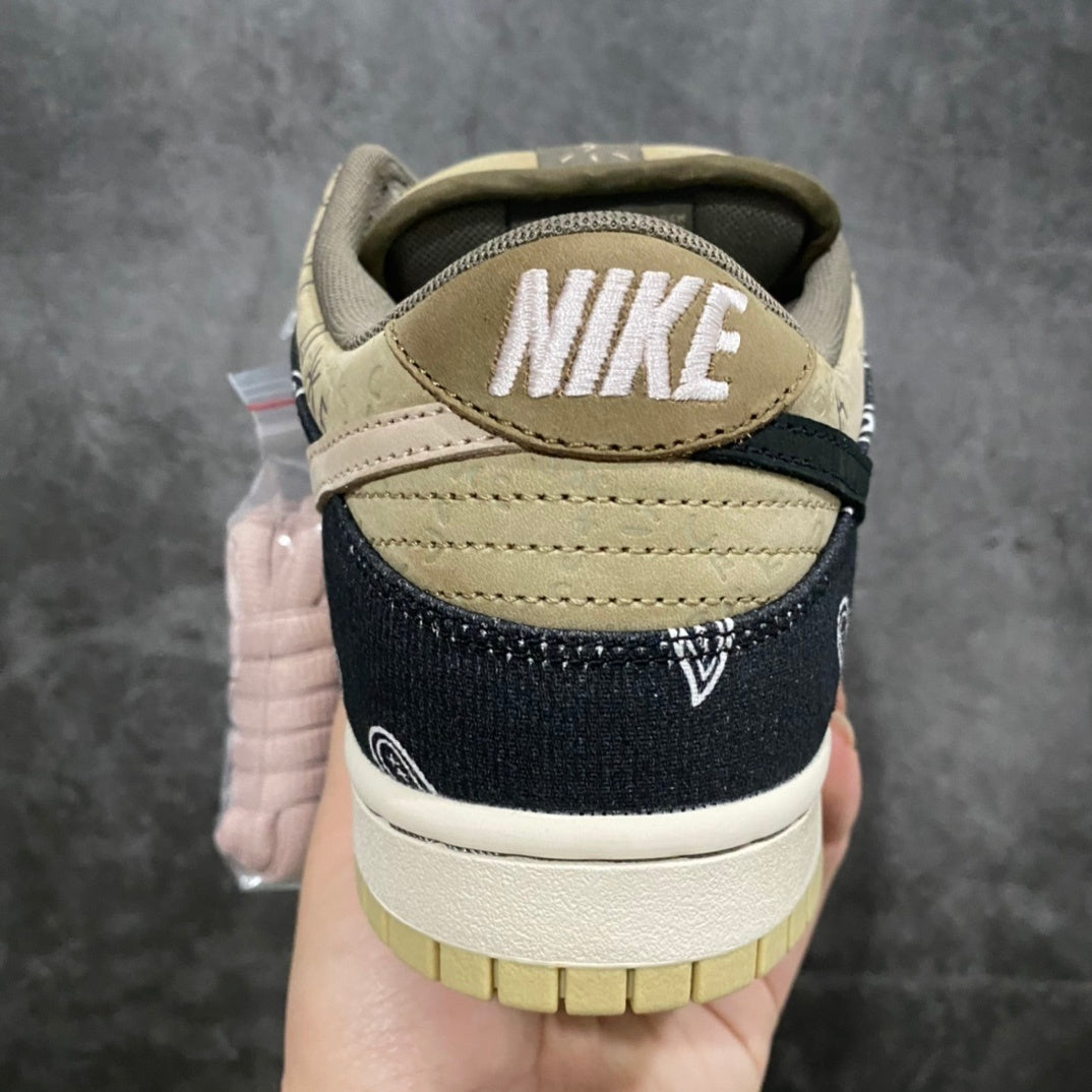 Dunk SB Travis Scott
