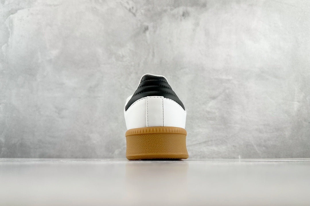 Sambae W White Black Brown