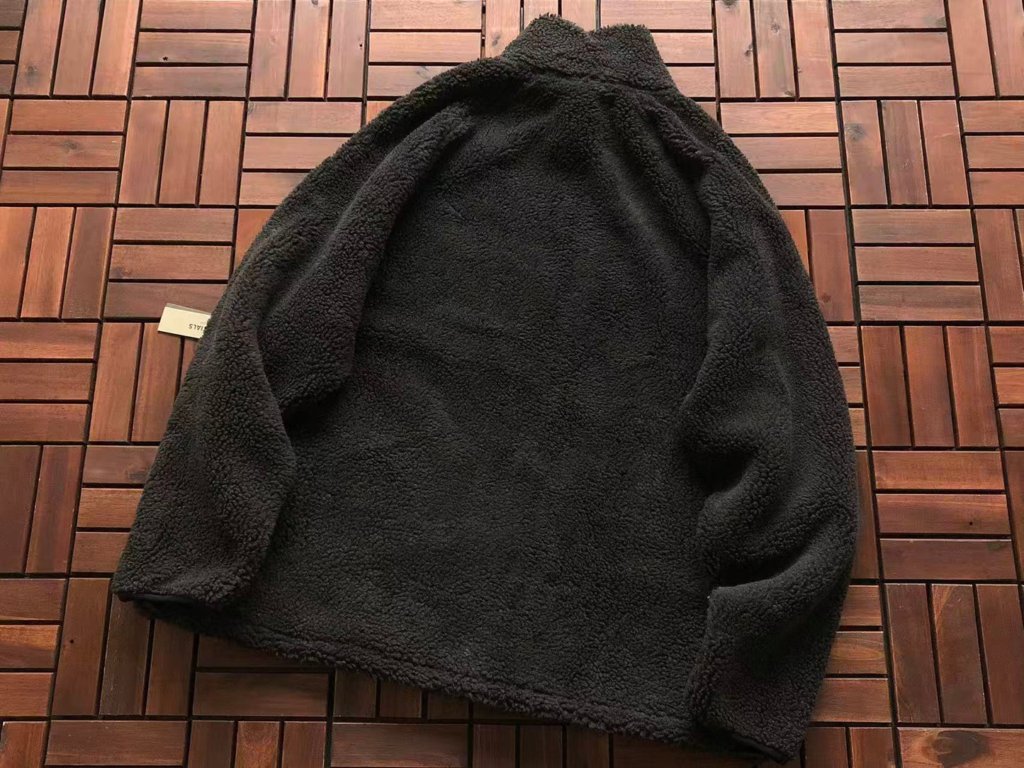 Conjuntos Essentials