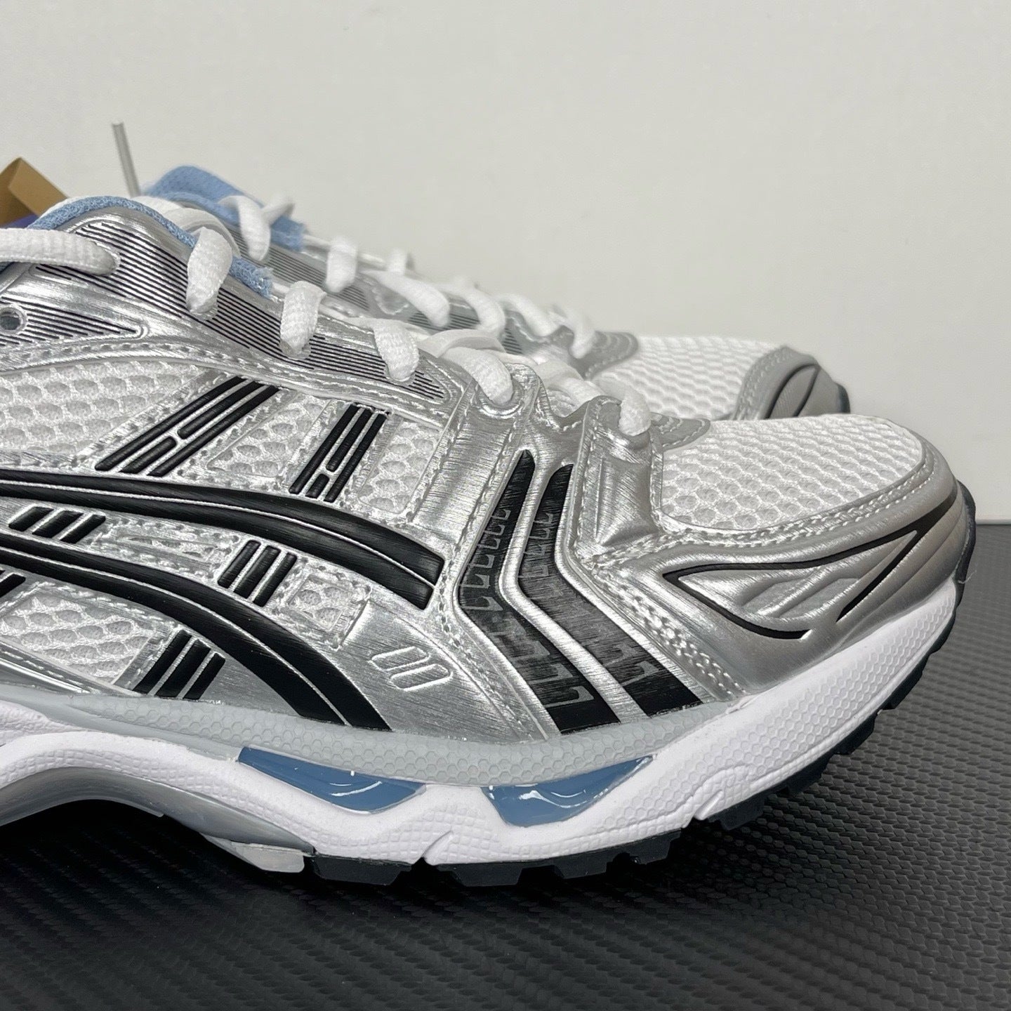 Kayano 14 Silver / Light Blue