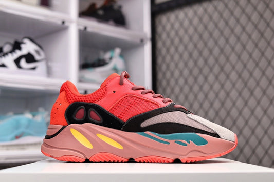 700 Hi-Res Red