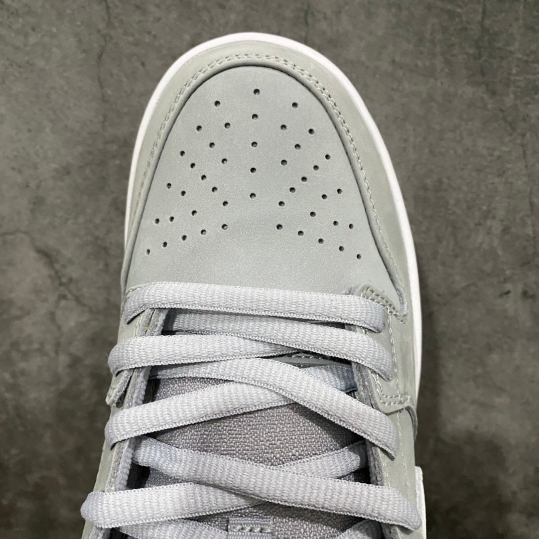 Dunk SB Wolf Grey Gum