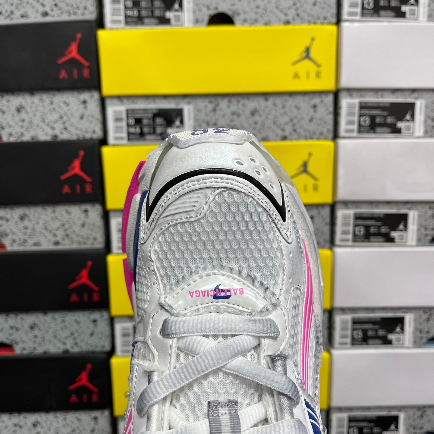 BLG Runner White/Blue/Pink