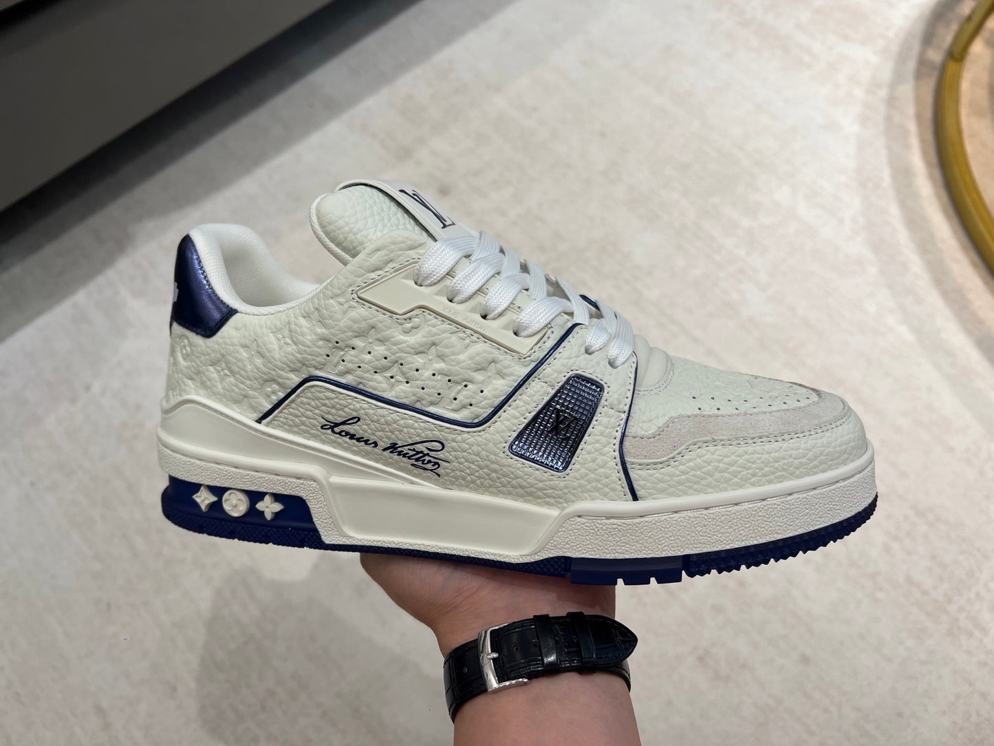 Trainer White and Blue