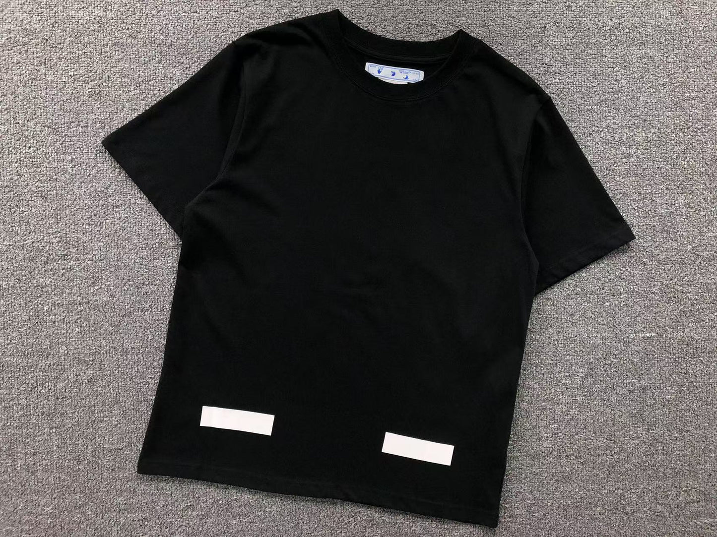 T-shirt Off