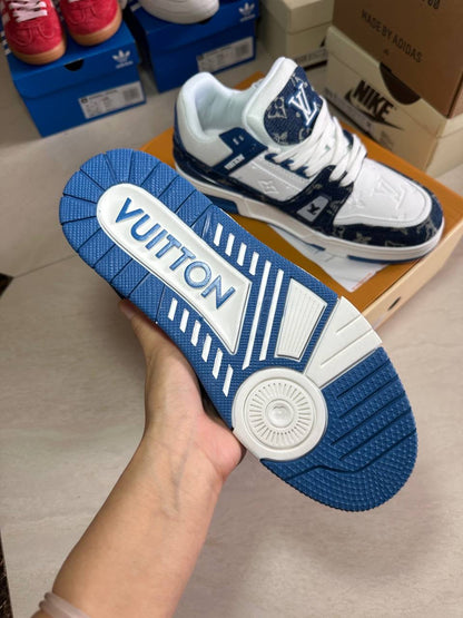 Trainer Blue and White