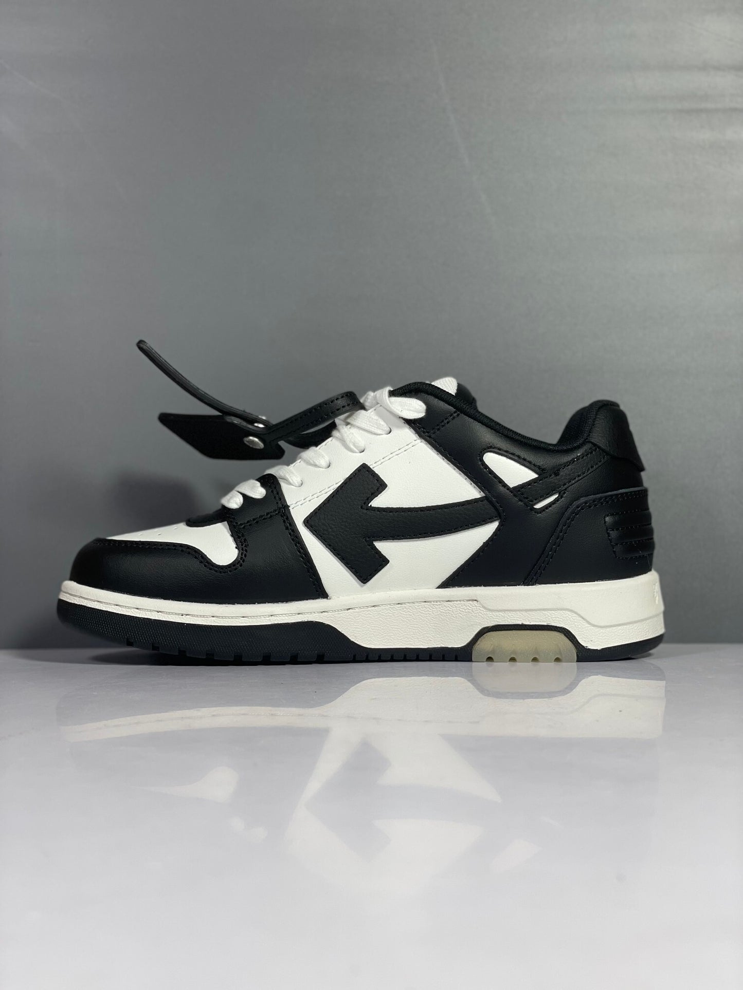 Out Of Office White Pure Panda