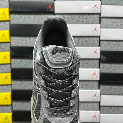 Gel-Kinetic Fluent Grey and Blue