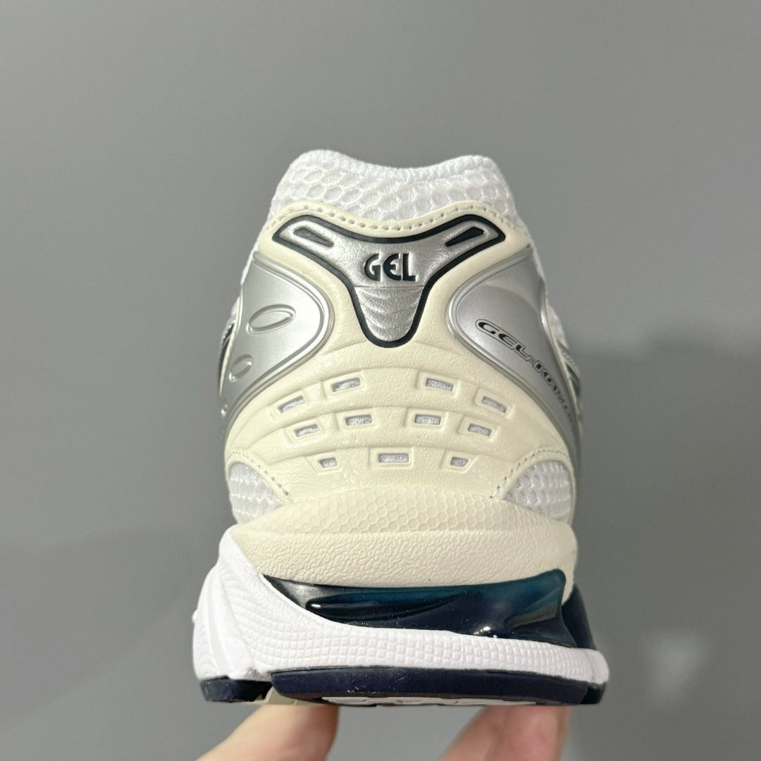 Kayano 14 Cream / Black / Silver