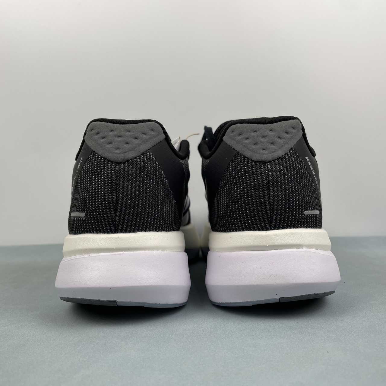 Adizero Boston 13 Black White