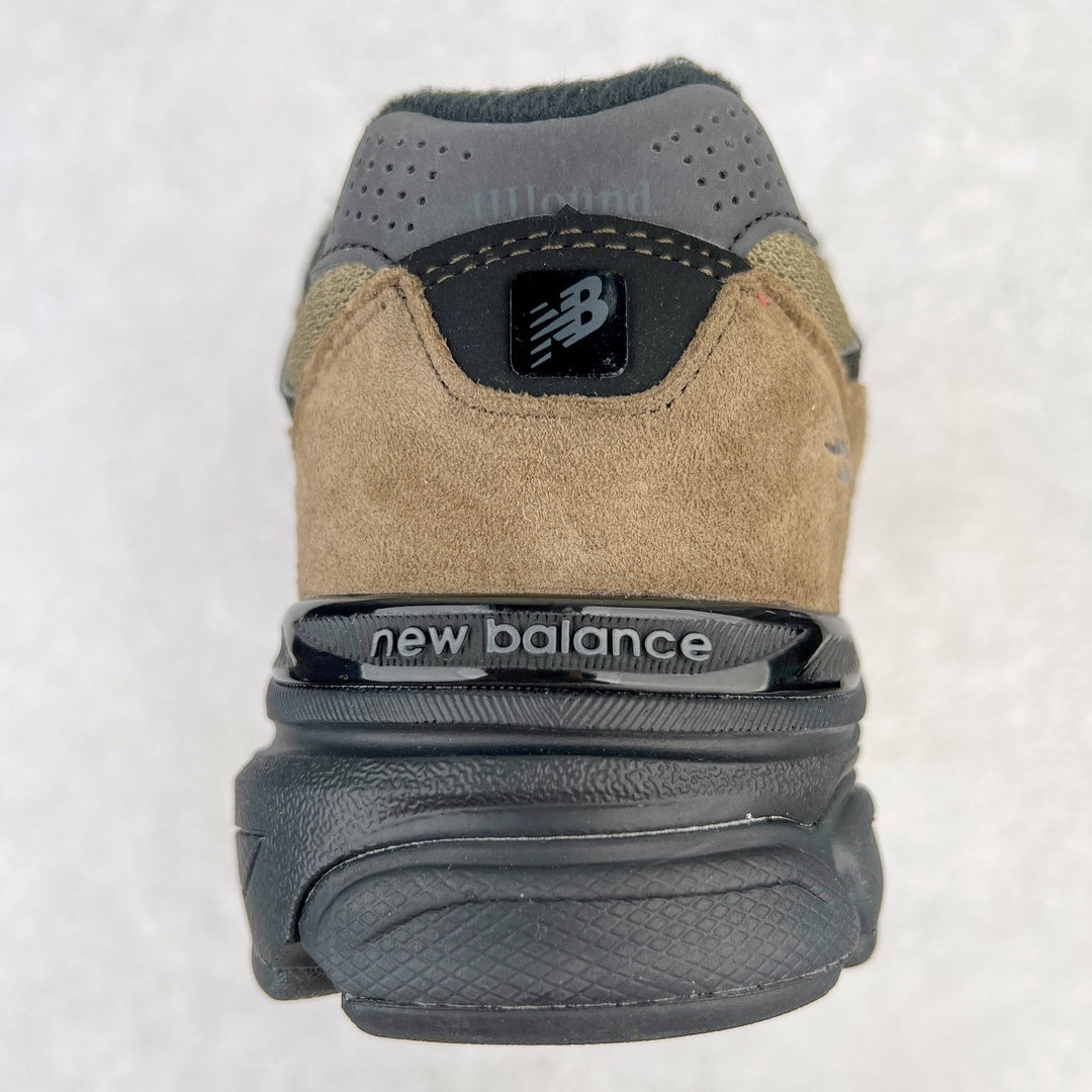 990 Brown Black
