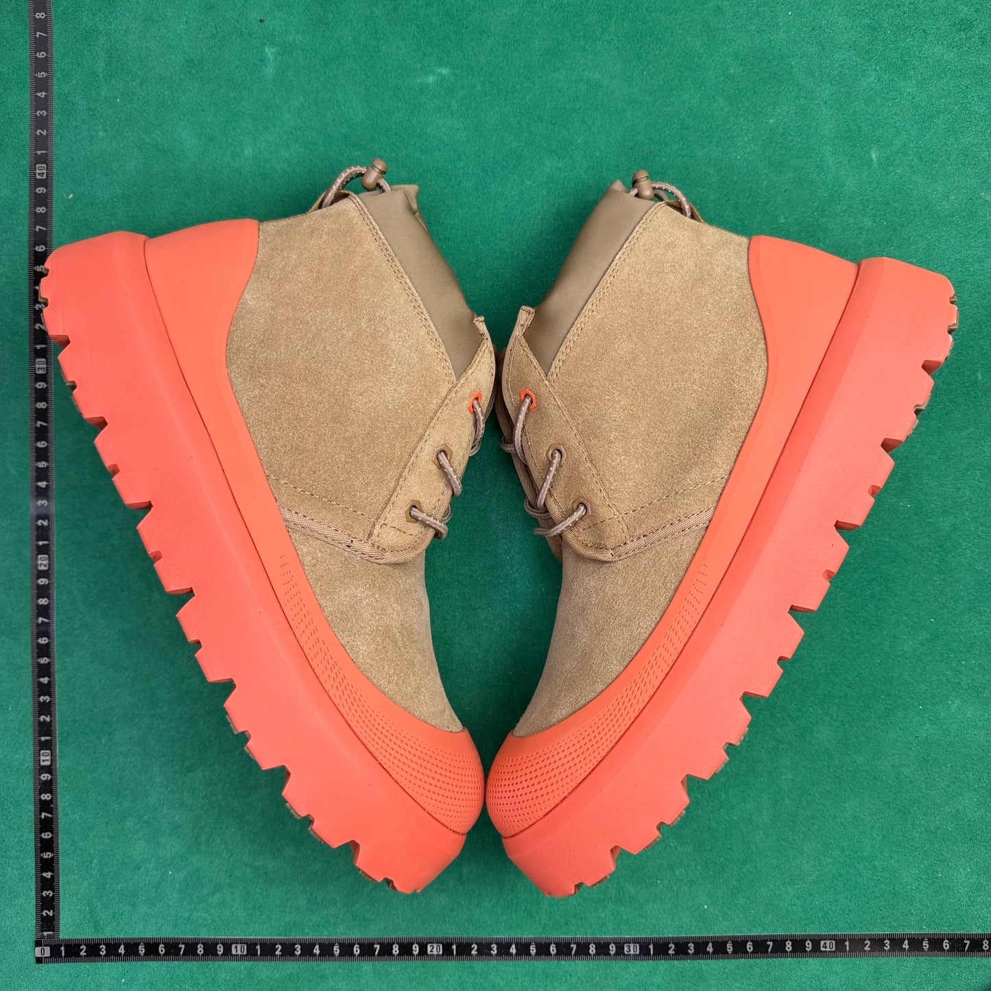 TT UGG WEATHER HYBRID