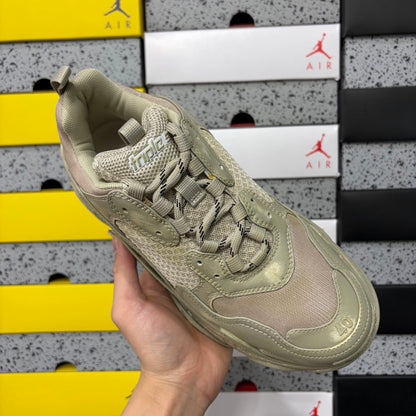 BLG Triple S Light Beige