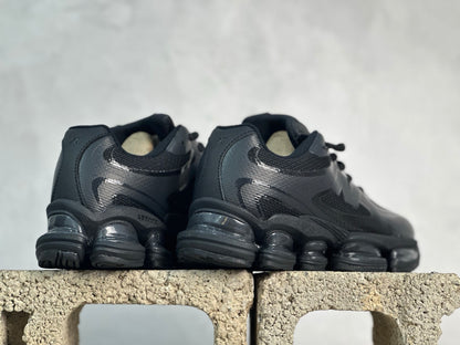 2000 Black
