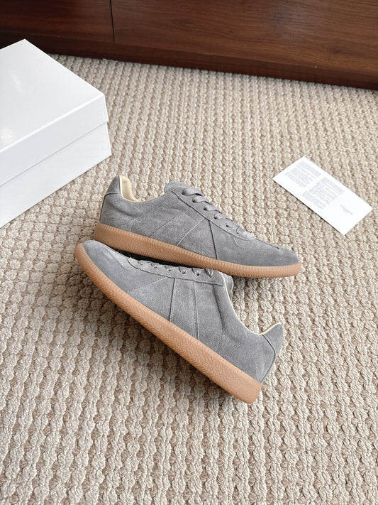 Maison Velut Full Grey
