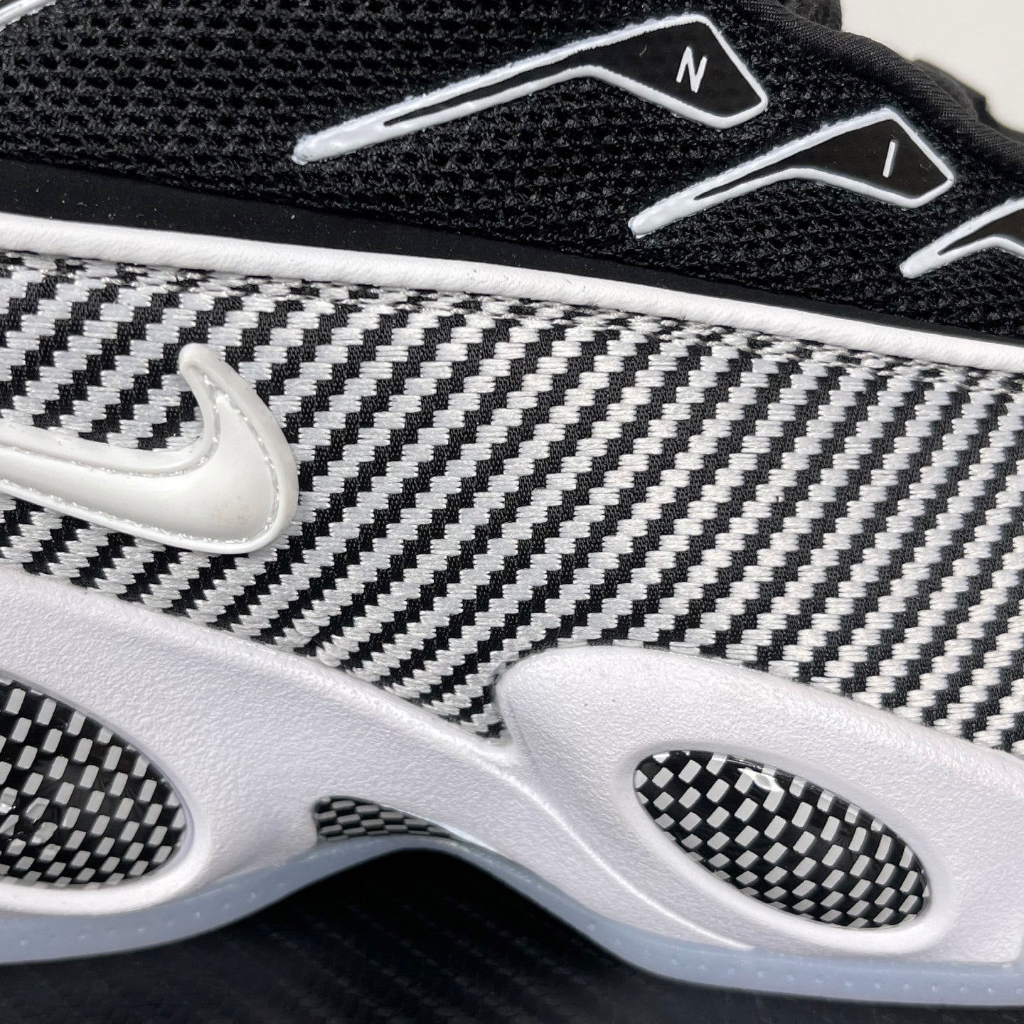 Nocta Glide White/Black