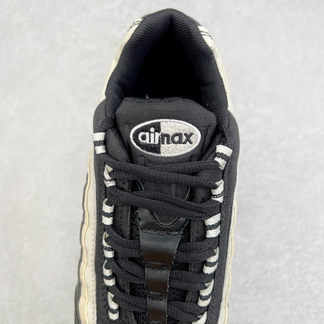 95 Black Champagne