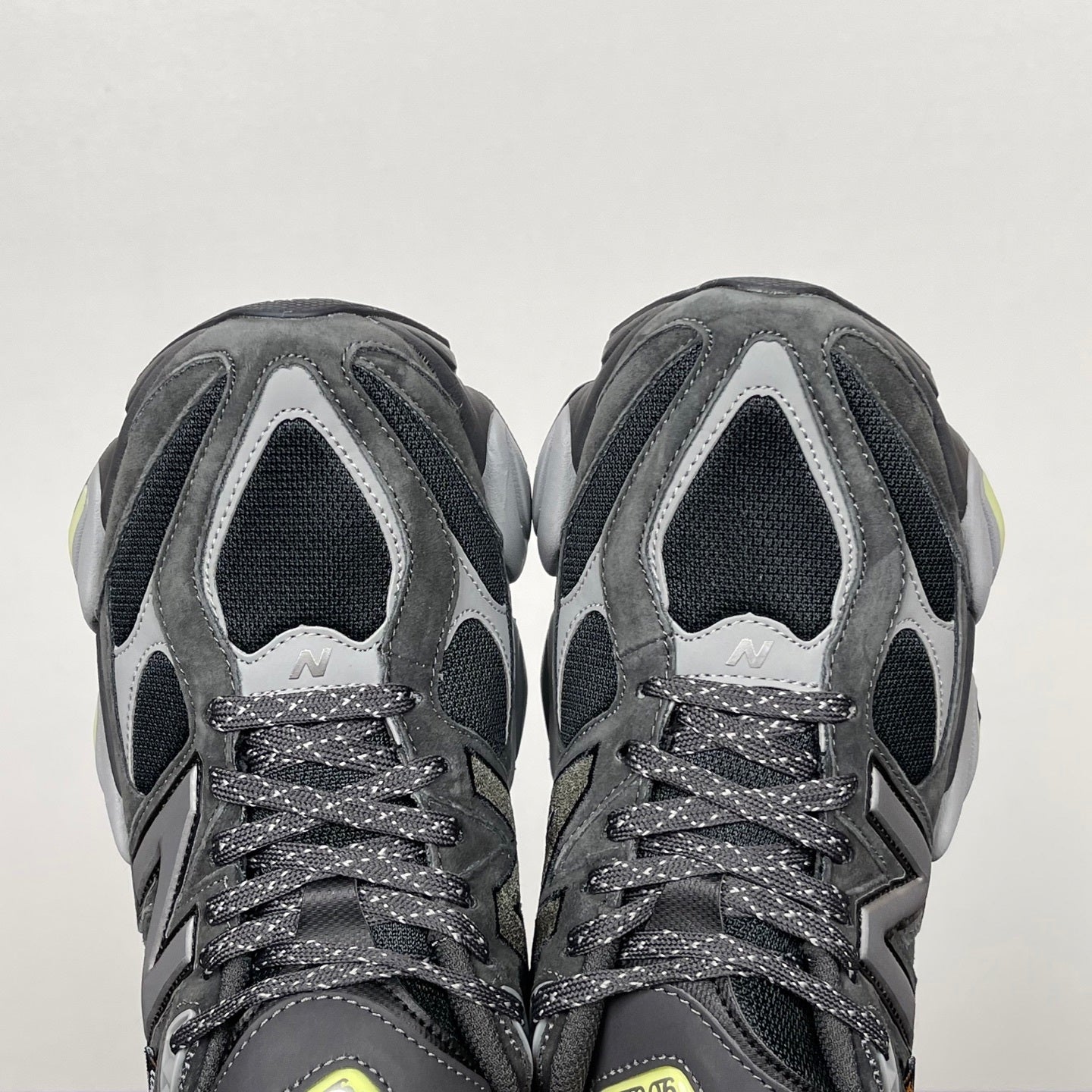 NB 9060 - SILVER