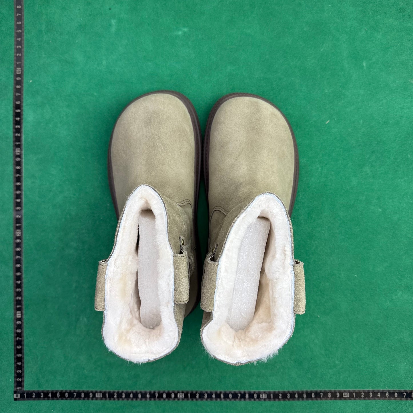 TT UGG